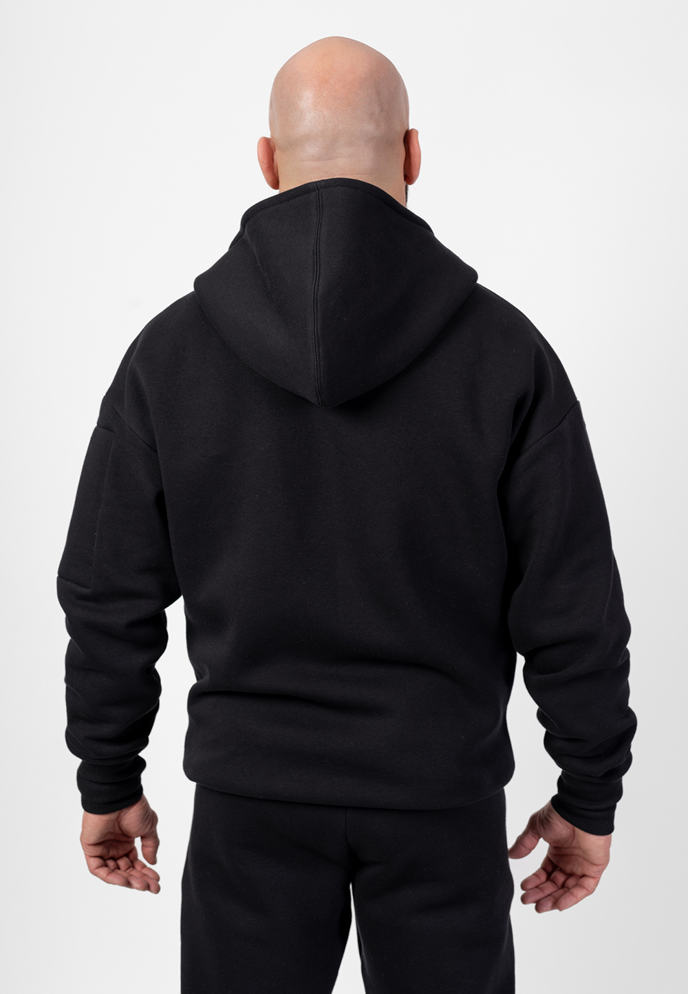 czarna rozsuwana bluza 