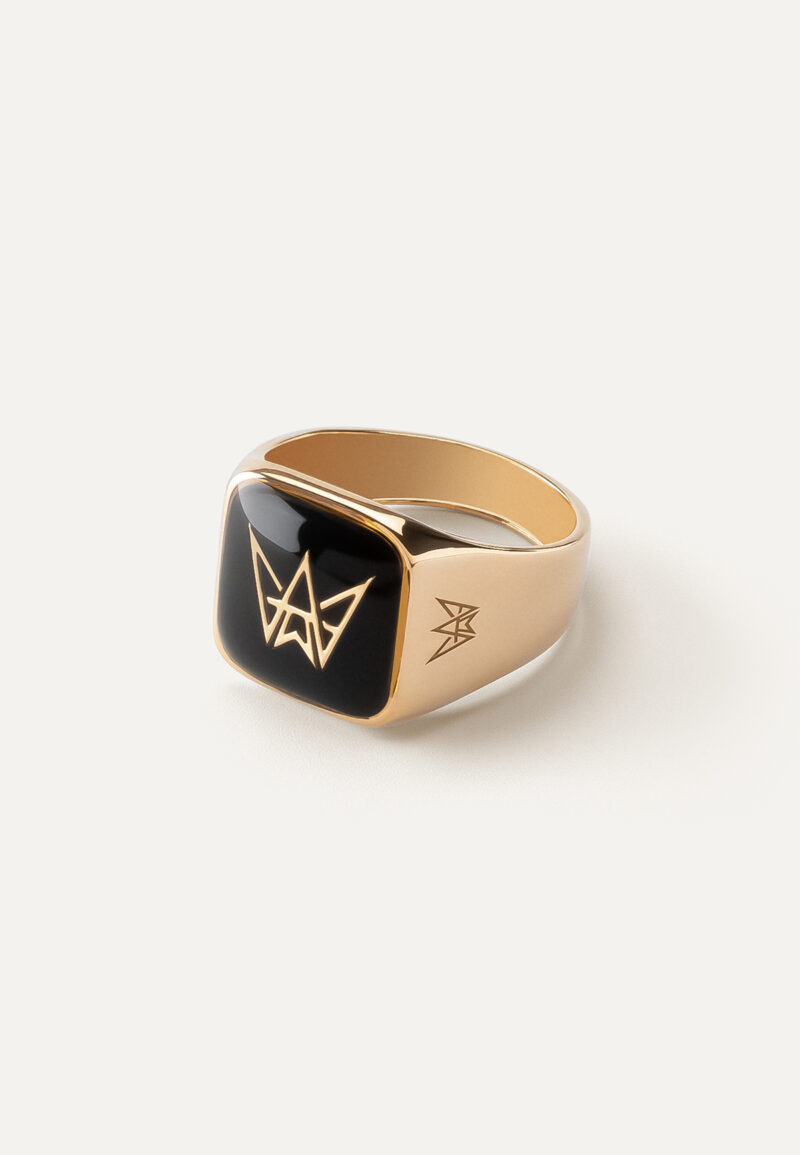 Sygnet Kwadratowy Męski Pozłacany Z Żywicą Premium Logo Tres Amigos